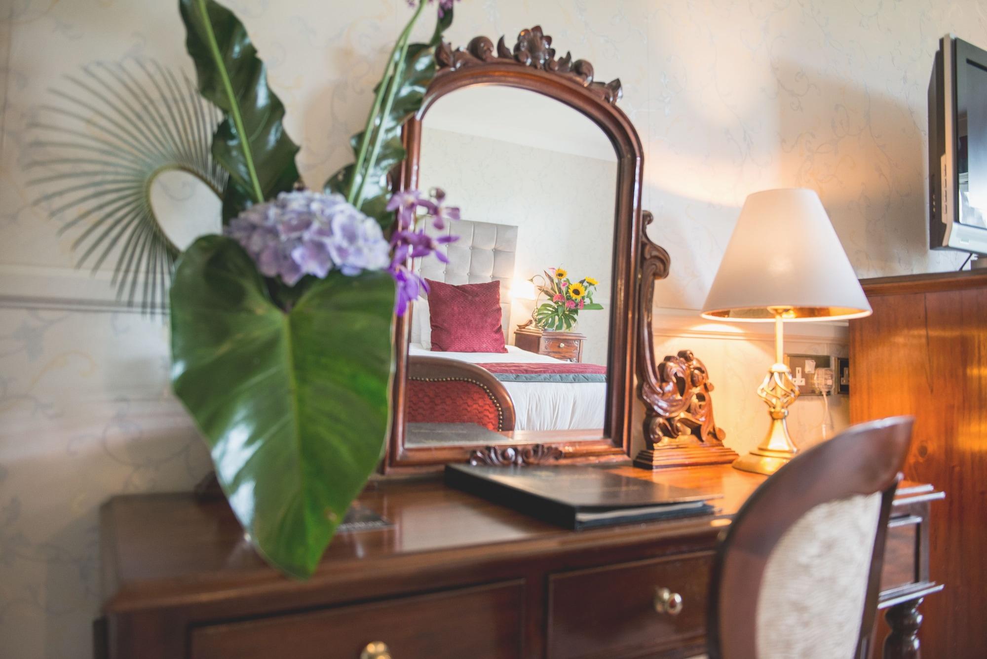 Mere Court Hotel Knutsford Luaran gambar